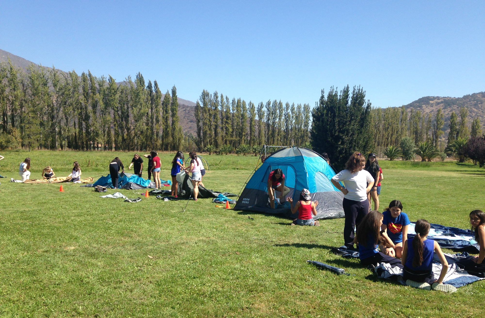 campamento 1°medio con visita guiada al Museo Andino.