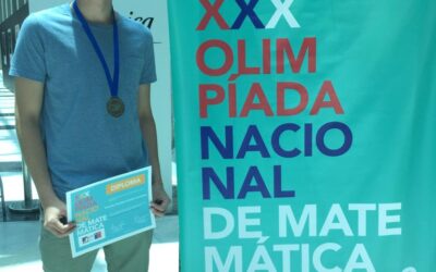 Medalla de Plata en Olimpiada Nacional de Matemáticas