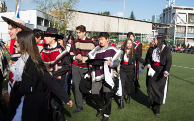 Nuestros Jóvenes y sus bailes folclóricos