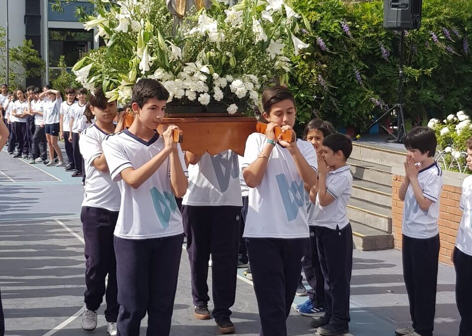 Fiesta de la Virgen Niña se Celebra en casa