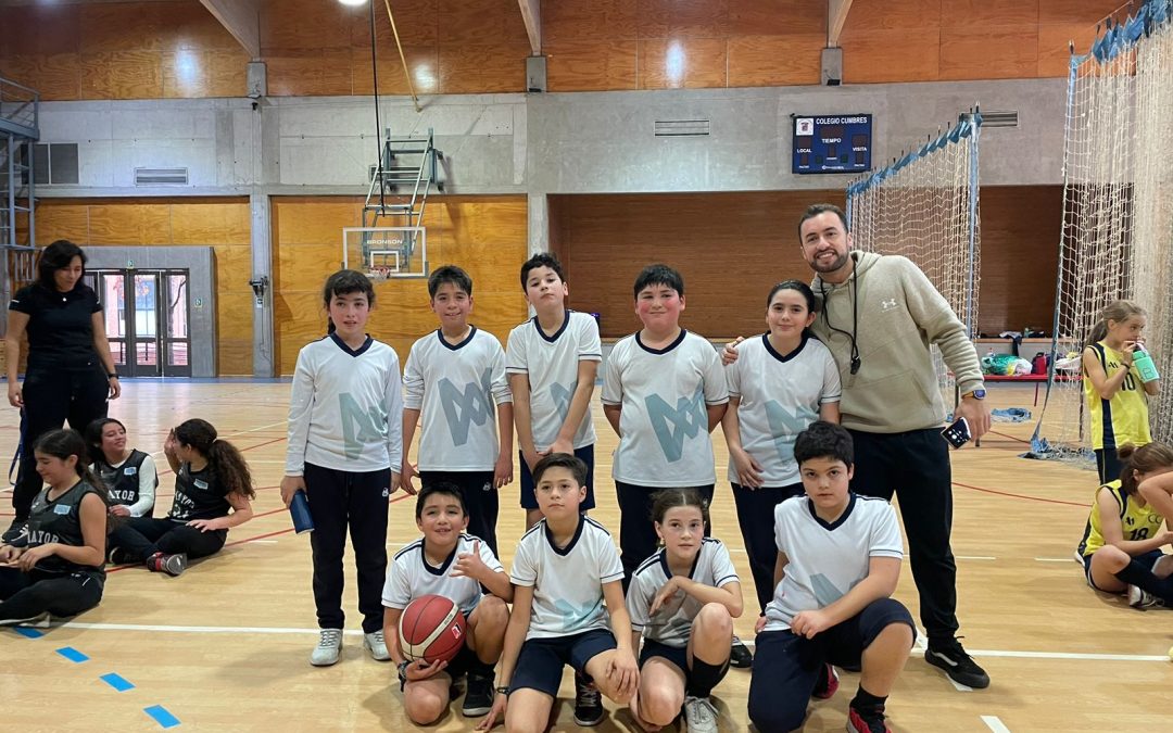 Taller de Básquetbol Participa en Partido Amistoso