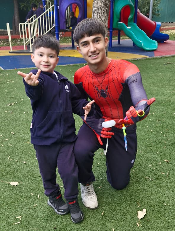 Experiencia de Apadrinamiento IV° Medio – Kínder