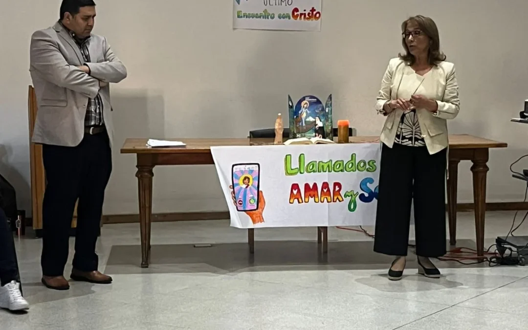 Encuentro con Cristo IV° Medio: llamados a amar y servir