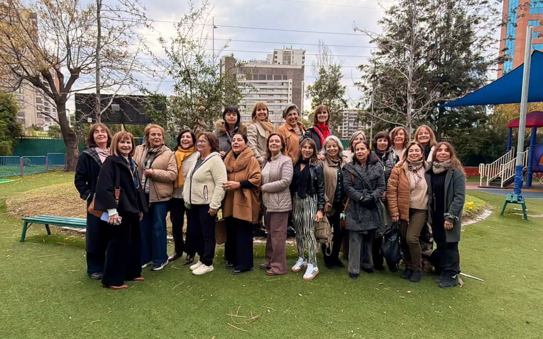 Un reencuentro con la historia: Exalumnas conmemoran 50 años de egreso en nuestro Colegio