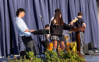 Educadores reciben toda la alegría y el talento en los shows preparados por el Centro de Alumnos